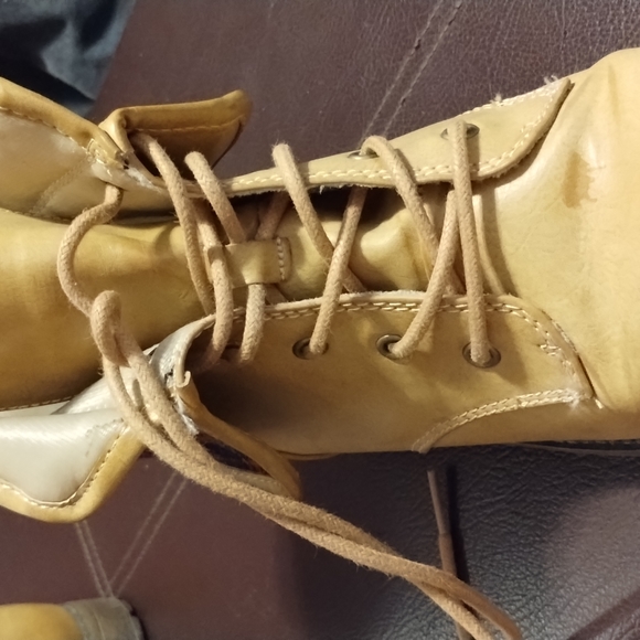 Rampage Plaid Boots - Picture 7 of 11